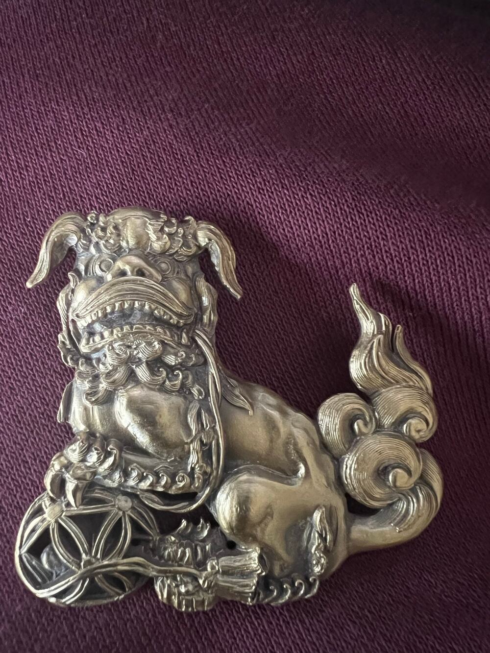 Vintage GWVS Chinese Guardian Lion Foo Dog Pin Brooch Satin Gold Plated 2"